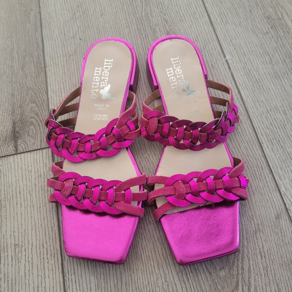 Libera Mente Fucsia Leather Woven Sandals - Picture 2 of 9